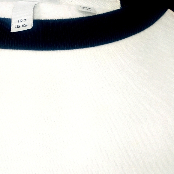 Lacoste - Picture 4 of 4